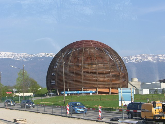 CERN_04.jpg